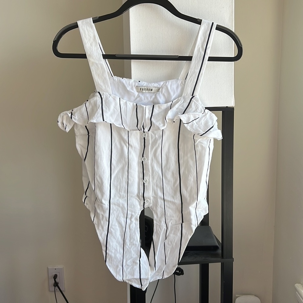 NWOT farrow white and navy stripe crop top - Picture 4 of 7